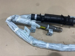 Шторка безопасности Toyota RAV4 40 XA40 2012-2019  Лев.