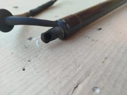 Амортизатор двери багажника Lexus NX AYZ10L AYZ15L ZGZ10L ZGZ15L 2014-2021 Задн. Лев.