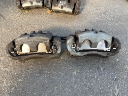 Суппорт тормозной Toyota RAV4 50 XA50 2018-2023 Перед. 