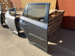 Дверь Toyota RAV4 50 XA50 2018-2023 Задн. Прав.