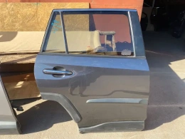 Дверь Toyota RAV4 50 XA50 2018-2023 Задн. Прав.