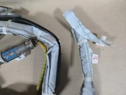 Шторка безопасности Toyota RAV4 40 XA40 2012-2019  Прав.