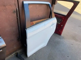 Дверь Mitsubishi ASX GA 2010-2023 Задн. Лев.