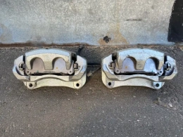 Суппорт тормозной Toyota RAV4 50 XA50 2018-2023 Перед. 