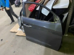 Дверь Hyundai Tucson TL 2020 Перед. Прав.